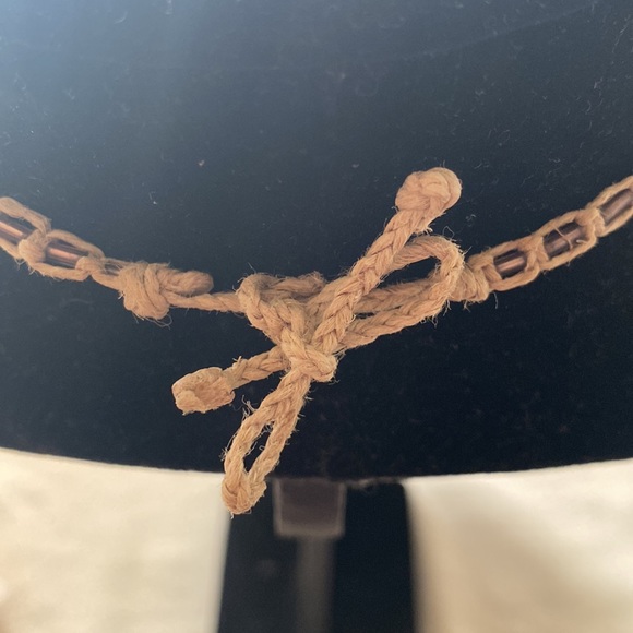 NWOT.  Local Artisan unique design necklace. - Picture 5 of 5